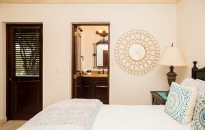 Paradise in Pedregal: Ocean Views & Infinity Pool - Cabo San Lucas, Mexico