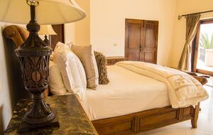 Paradise in Pedregal: Ocean Views & Infinity Pool - Cabo San Lucas, Mexico