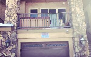 Black Diamond Ski-In/Ski-Out Family Retreat - Brian Head, Utah