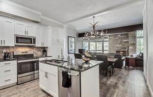 Deer Valley Powder Run | Walk to Ski Lifts and Children's Center - Park City, Utah