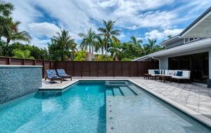 Lido Beach Gulf Getaway with a Pool - Lido Key, Florida