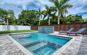Lido Beach Gulf Getaway with a Pool - Lido Key, Florida