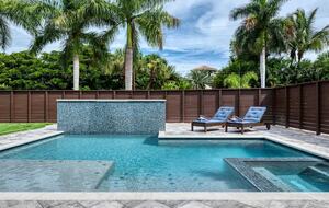 Lido Beach Gulf Getaway with a Pool - Lido Key, Florida
