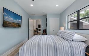 Lido Beach Gulf Getaway with a Pool - Lido Key, Florida