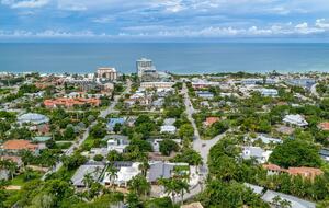 Lido Beach Gulf Getaway with a Pool - Lido Key, Florida