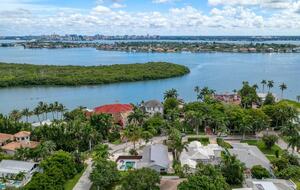 Lido Beach Gulf Getaway with a Pool - Lido Key, Florida