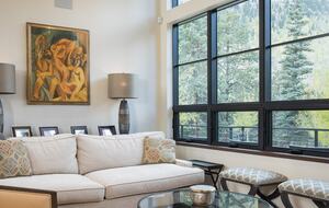 Living room with Hermosa Cliff views.