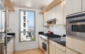 San Francisco Waterfront Residence With Bay Views! - San Francisco, California