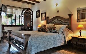 Villa Varu Colombian Luxe Estate - Villa de Leyva, Colombia