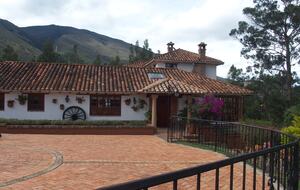 Villa Varu Colombian Luxe Estate - Villa de Leyva, Colombia