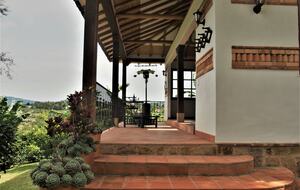 Villa Varu Colombian Luxe Estate - Villa de Leyva, Colombia