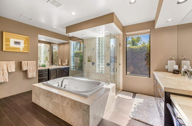 La Quinta Escape - La Quinta, California