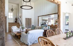 Stunning Sonoma Farmhouse with Pool and Vineyard Views - Petaluma, California