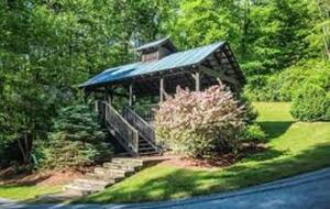 Luxury Log Home Overlooking Lake Glenville - Cullowhee, North Carolina