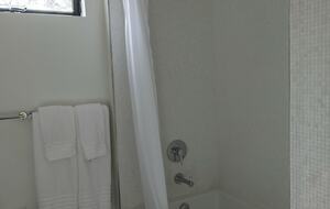 Sonoma Valley Modern Retreat - Kenwood, California