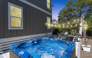 Entertainer's Dream House with a Resort Pool - Santa Rosa Beach, Florida