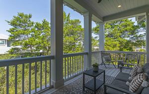 Entertainer's Dream House with a Resort Pool - Santa Rosa Beach, Florida