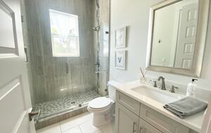 Entertainer's Dream House with a Resort Pool - Santa Rosa Beach, Florida