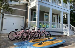 Entertainer's Dream House with a Resort Pool - Santa Rosa Beach, Florida