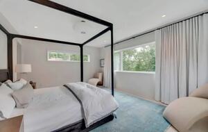 5 Quadrant Hill Road - East Hampton, New York