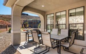 Fun Desert Getaway with Scooters and Pickleball - Washington, Utah