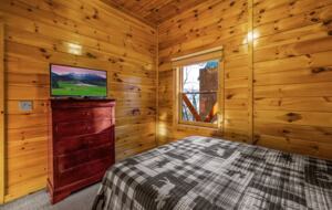 Smoky Mountain Getaway with Breathtaking Views - Pigeon Forge, Tennessee