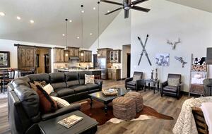 Mountain Road Retreat - Donnelly, Idaho