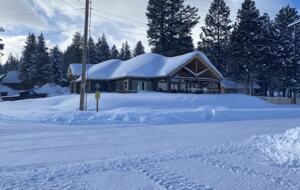Mountain Road Retreat - Donnelly, Idaho