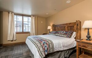 Stunning Sun Valley Luxury Home - Sun Valley, Idaho