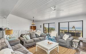 Family Friendly Beachfront Oasis - New Smyrna Beach, Florida