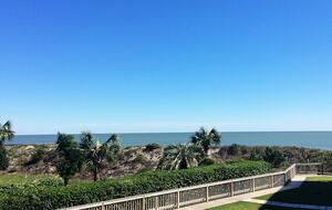 Beautiful Oceanfront Getaway - 200 Steps from Bed to Beach - Pawleys Island, South Carolina