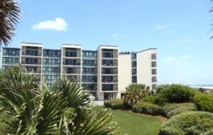 Beautiful Oceanfront Getaway - 200 Steps from Bed to Beach - Pawleys Island, South Carolina