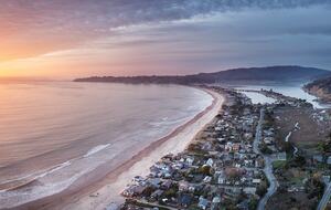 Contemporary Ocean Front Home - Stinson Beach, California