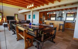 Patagonia Luxury Lakefront Home - San Carlos de Bariloche, Argentina