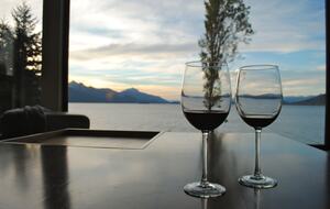 Patagonia Luxury Lakefront Home - San Carlos de Bariloche, Argentina