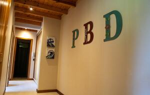 Patagonia Luxury Lakefront Home - San Carlos de Bariloche, Argentina