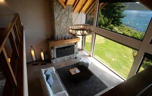 Patagonia Luxury Lakefront Home - San Carlos de Bariloche, Argentina
