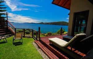 Patagonia Luxury Lakefront Home - San Carlos de Bariloche, Argentina