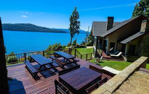 Patagonia Luxury Lakefront Home - San Carlos de Bariloche, Argentina