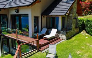 Patagonia Luxury Lakefront Home - San Carlos de Bariloche, Argentina