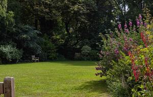 Airlie Gardens (R) - London, United Kingdom