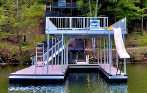 Norris Lake Waterfront Cabin - Sleeps 25 - La Follette, Tennessee