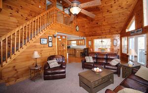 Norris Lake Waterfront Cabin - Sleeps 25 - La Follette, Tennessee