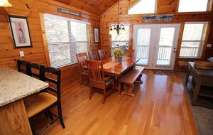 Norris Lake Waterfront Cabin - Sleeps 25 - La Follette, Tennessee