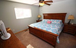 Norris Lake Waterfront Cabin - Sleeps 25 - La Follette, Tennessee