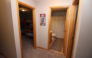 Norris Lake Waterfront Cabin - Sleeps 25 - La Follette, Tennessee