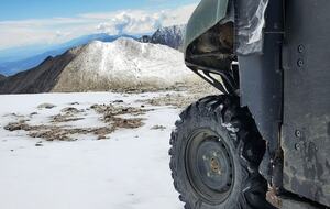 Cozy Mountain Chalet at Chalk Creek Canyon - Nathrop, Colorado