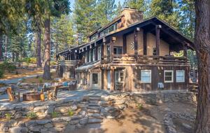 Quintessential Mountain Chalet On 10 Acres - Truckee, California