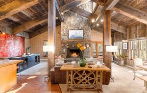 Quintessential Mountain Chalet On 10 Acres - Truckee, California