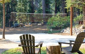 Quintessential Mountain Chalet On 10 Acres - Truckee, California